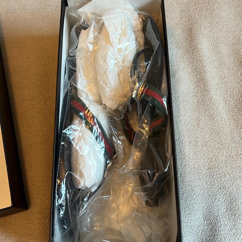 Authentic Gucci Slides Size 37.5 - image 6